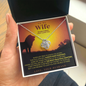 To My Wife - This Old Lion Will Always Have Your Back - Message Card Necklace